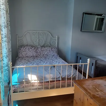 Quarto em Acomodações Particulares Fadó *